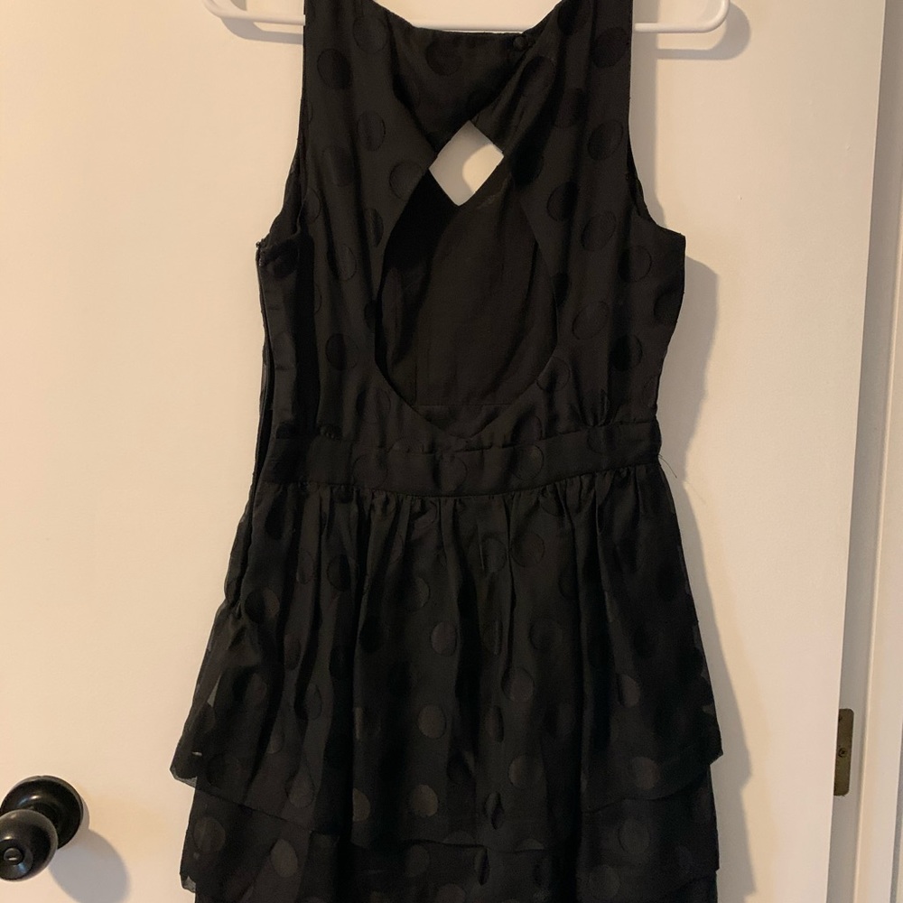 LBD - Picture 3 of 3